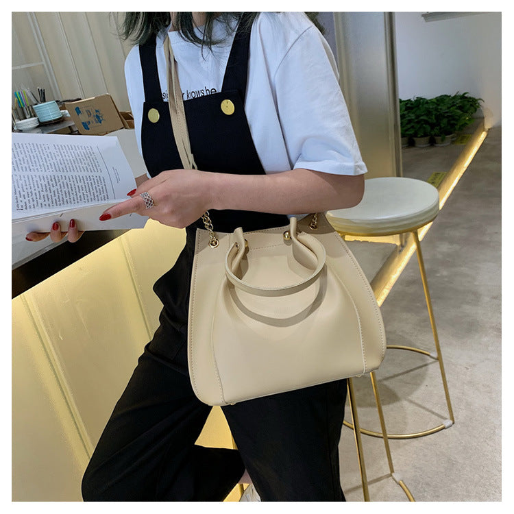 One Shoulder Broadband Bucket Bag
