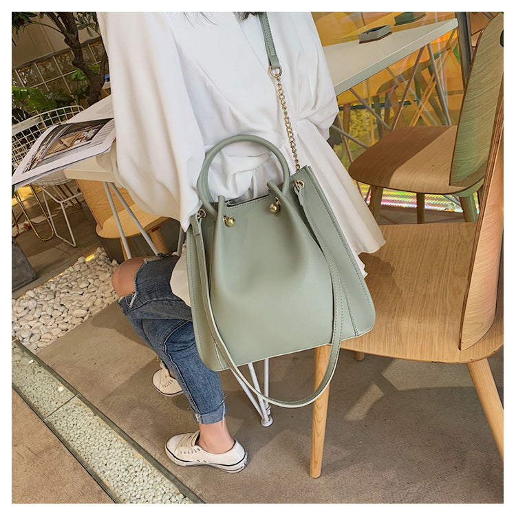 One Shoulder Broadband Bucket Bag