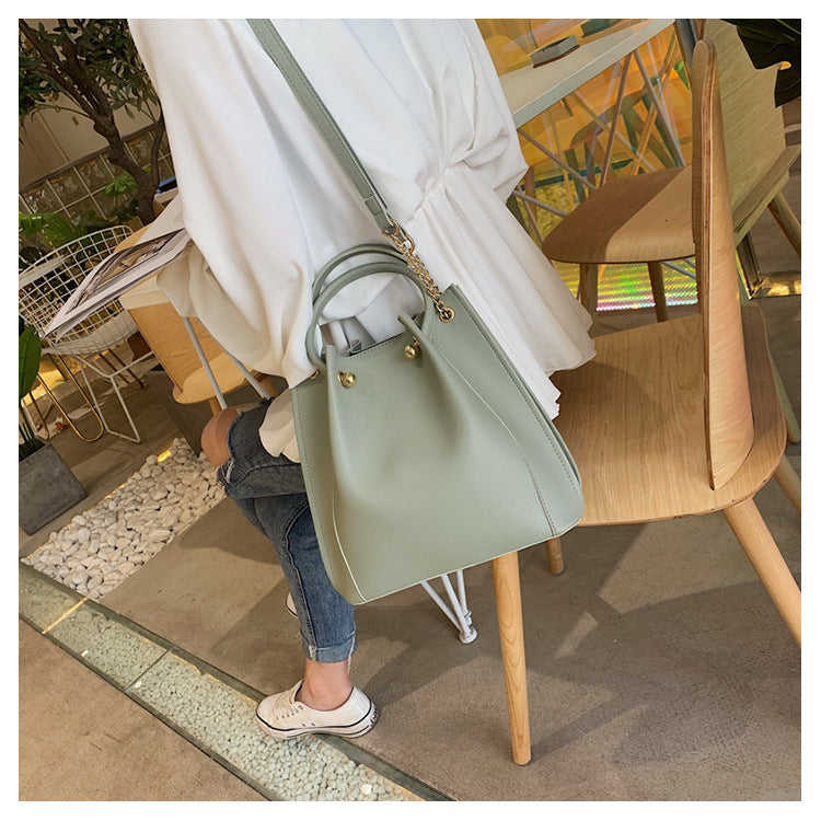 One Shoulder Broadband Bucket Bag